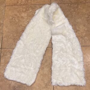 Elegant White Faux Fur wrap